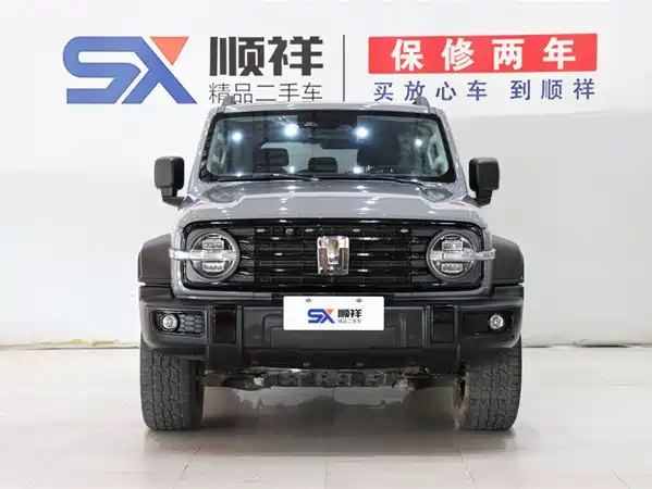 Tank 300 2021
