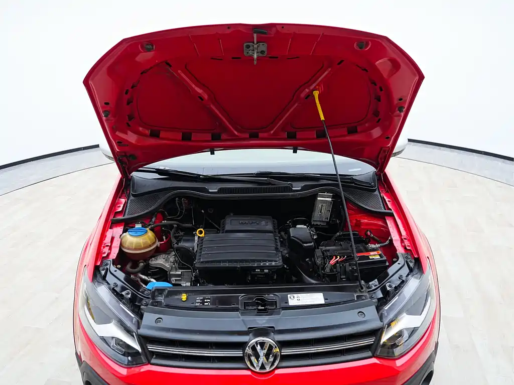 Volkswagen Polo 2015 — фото 13