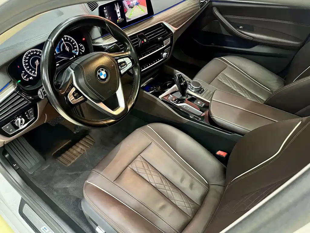BMW 5 Series New Energy 2018 — фото 5