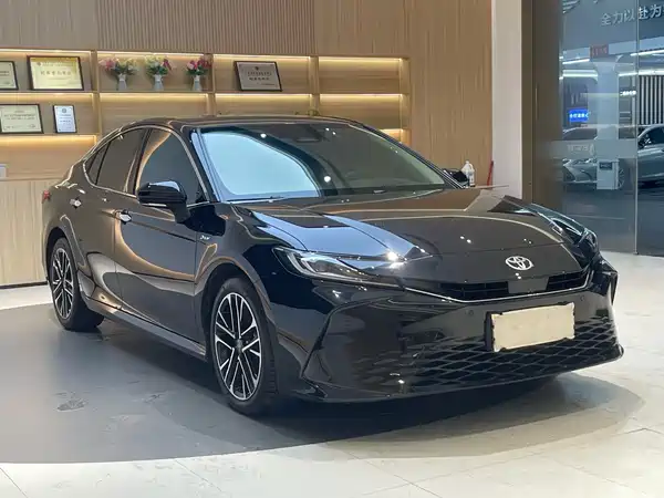 Toyota Camry 2024