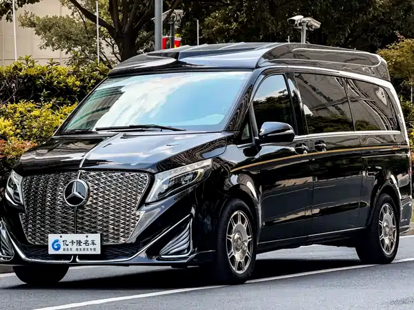 Mercedes-Benz V-Class 2024