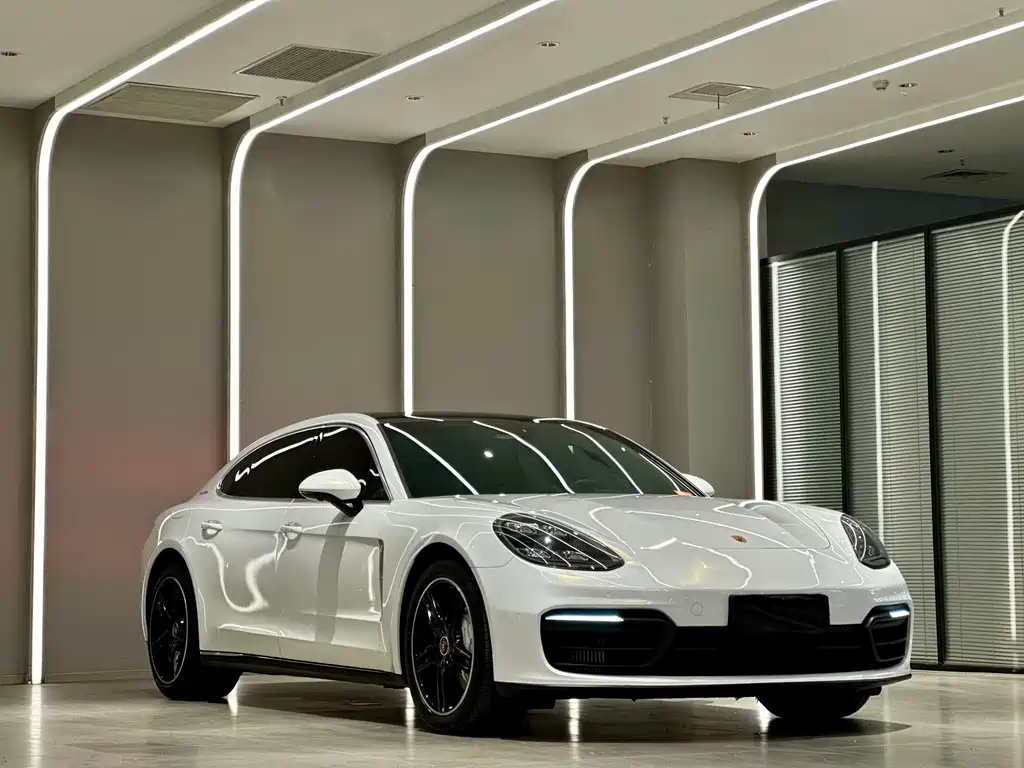 Porsche Panamera 2022 — фото 3