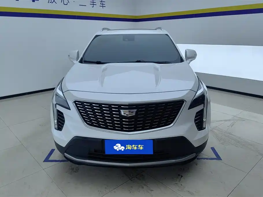 Cadillac XT4 2022 — фото 2