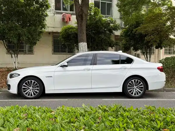 BMW 5 Series 2015