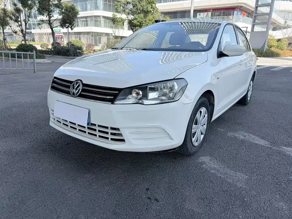 Volkswagen Jetta 2016 — фото 1