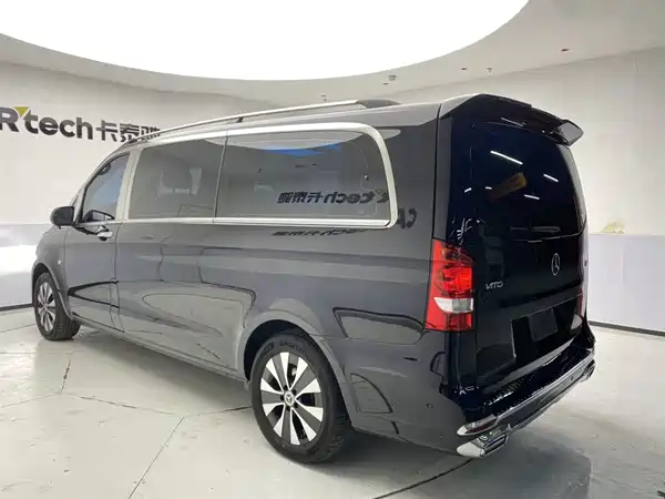 Mercedes-Benz Vito 2023