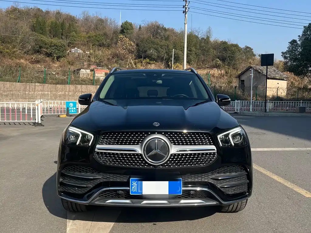Mercedes-Benz GLE 2021 — фото 2