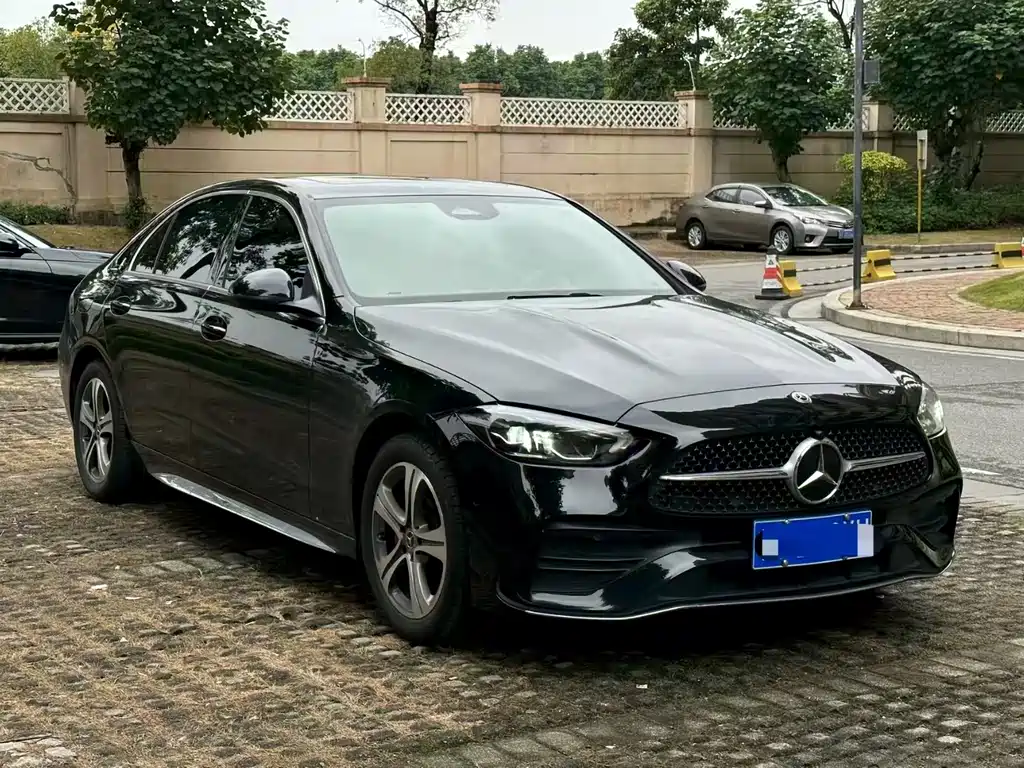 Mercedes-Benz C-Class 2022 — фото 2