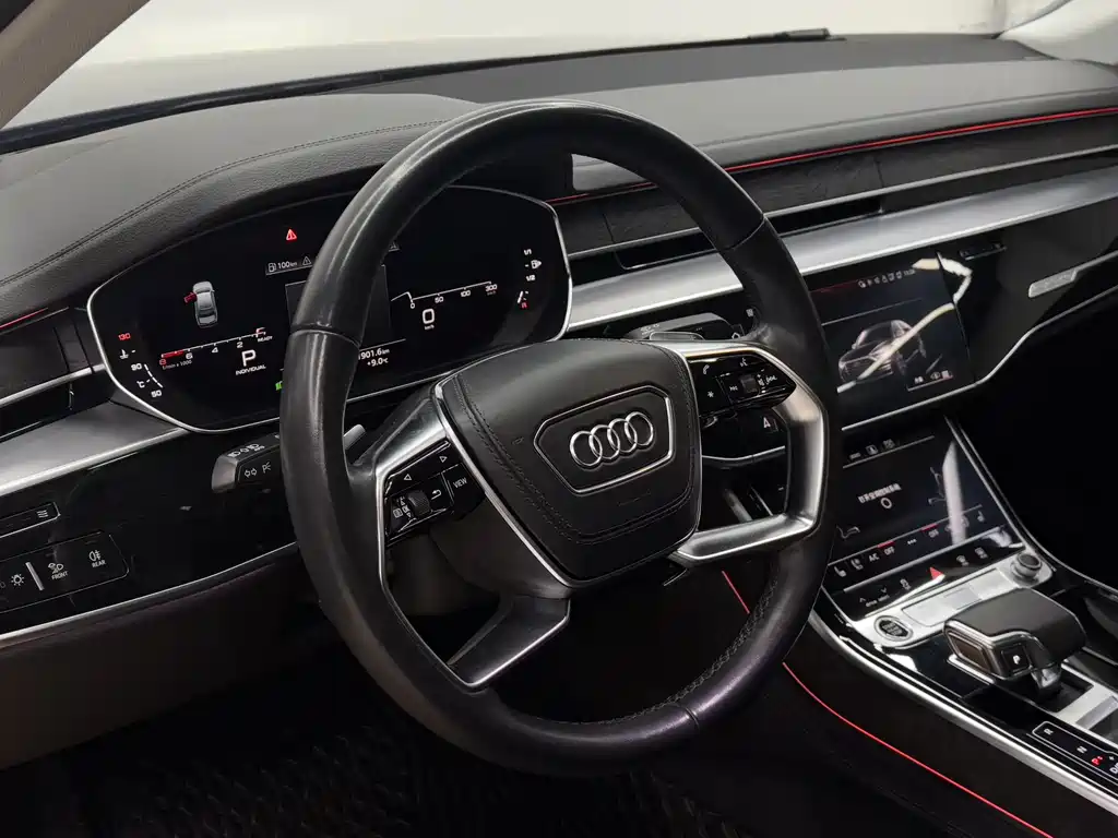 Audi A8 2023 — фото 12