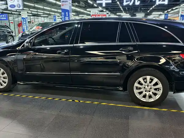 Mercedes-Benz R-Class 2017