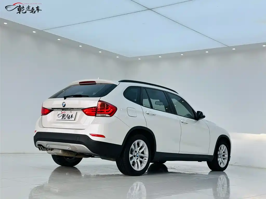 BMW X1 2016 — фото 7