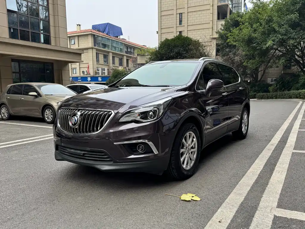 Buick Envision Plus 2017 — фото 1