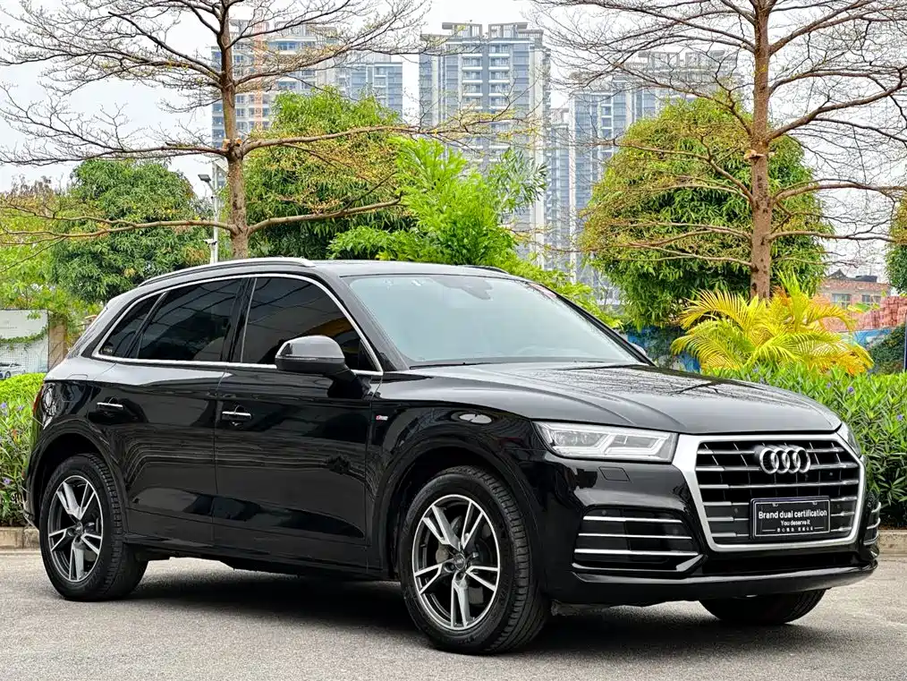 Audi Q5L 2018 — фото 4