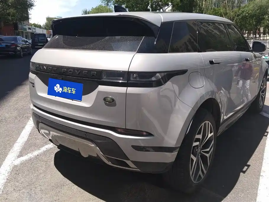 Land Rover Evoque 2023 — фото 3