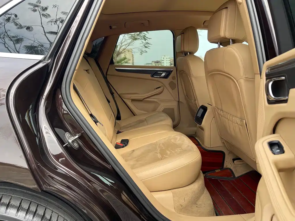Porsche Macan 2015 — фото 15