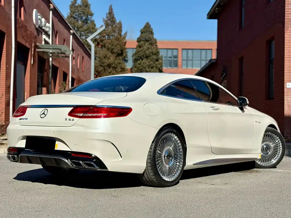 Mercedes-Benz S-Class AMG 2017 — фото 9