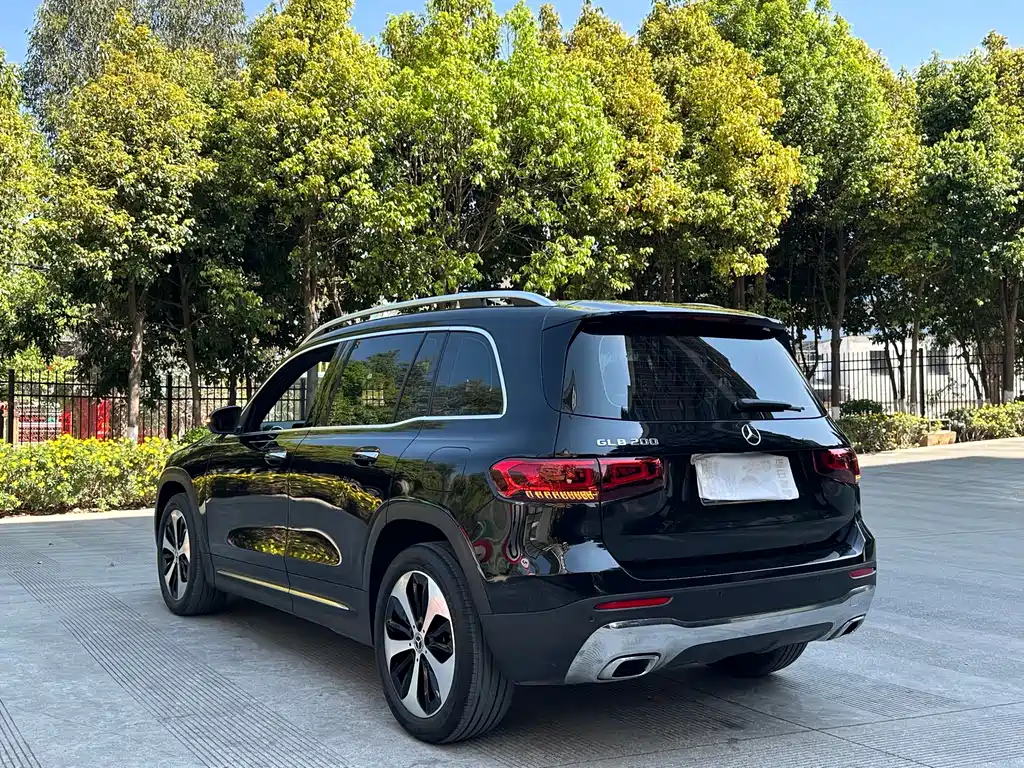 Mercedes-Benz GLB 2021 — фото 12
