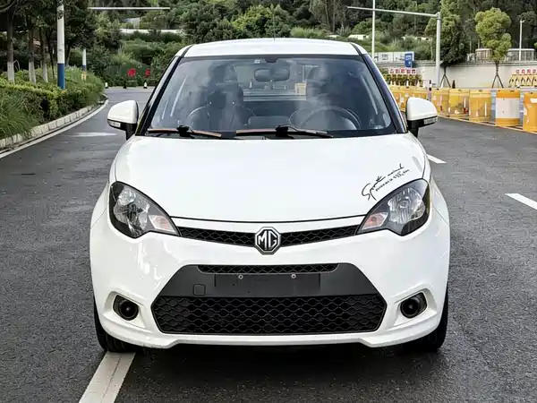 MG MG3 2013