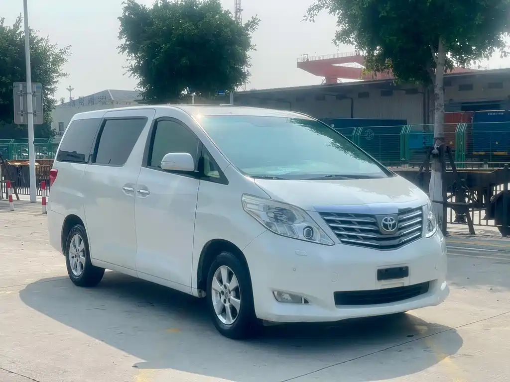 Toyota Alphard 2011 — фото 3
