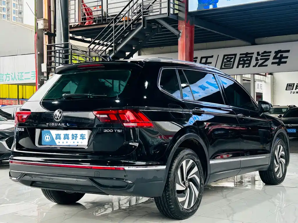 Volkswagen Tiguan L 2024 — фото 4