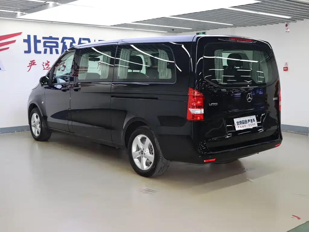 Mercedes-Benz Vito 2021 — фото 21