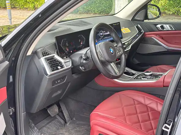 BMW X5 2025
