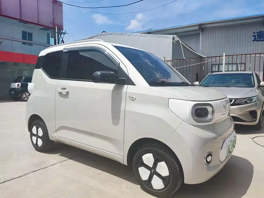 Wuling Hongguang MINIEV 2025