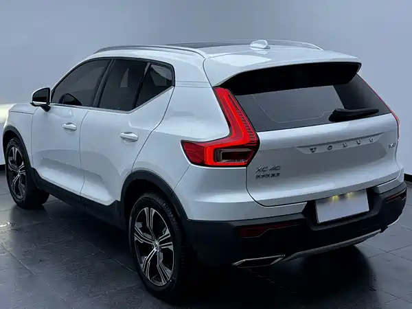 Volvo XC40 2020
