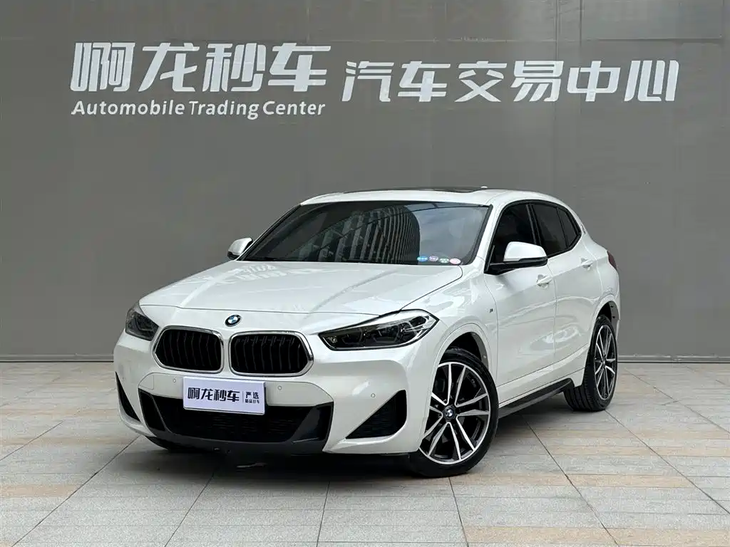 BMW X2 2021 — фото 1