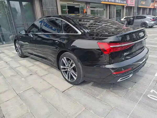 Audi A6L 2020