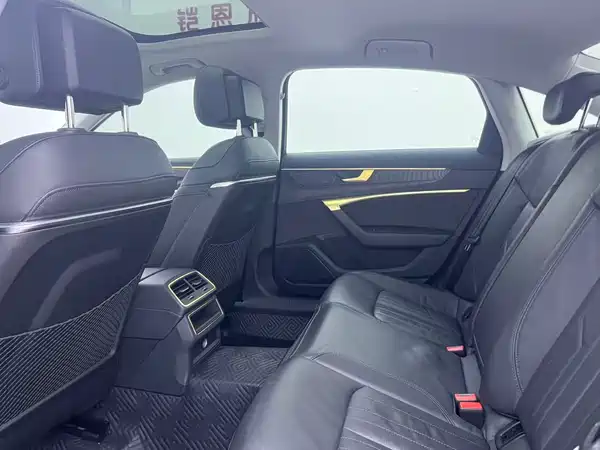 Audi A6L 2020