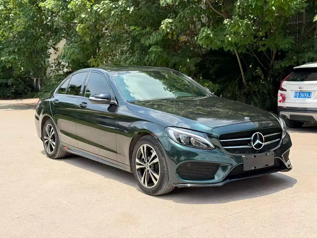 Mercedes-Benz C-Class 2018