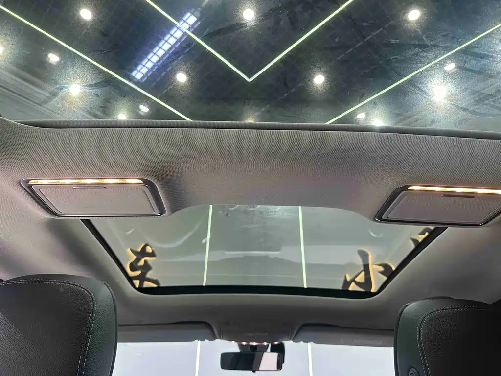 Mercedes-Benz C-Class 2021 — фото 13