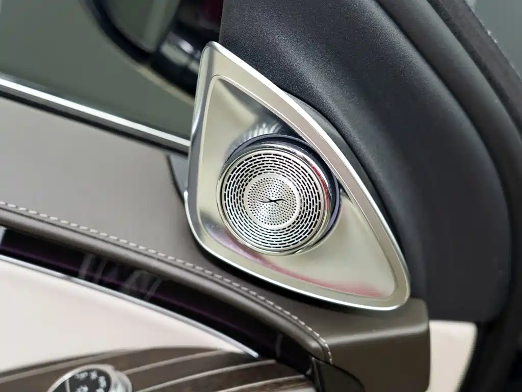 Mercedes-Benz Maybach S-Class 2023 — фото 8