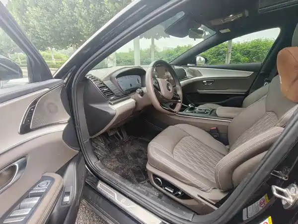 BYD Han 2025
