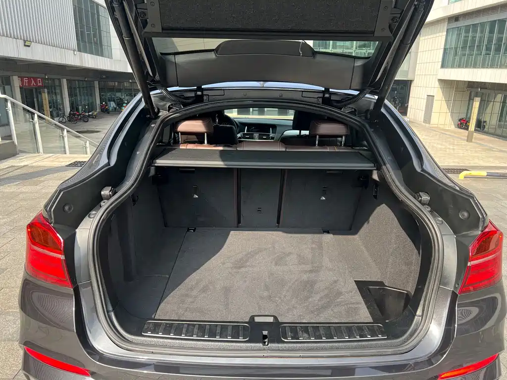 BMW X4 2015 — фото 11