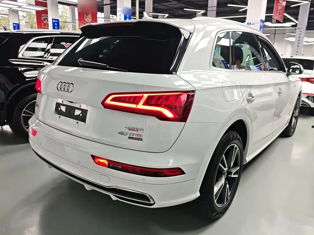 Audi Q5L 2019 — фото 7