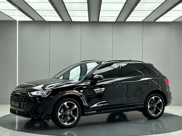 Audi Q3 2022