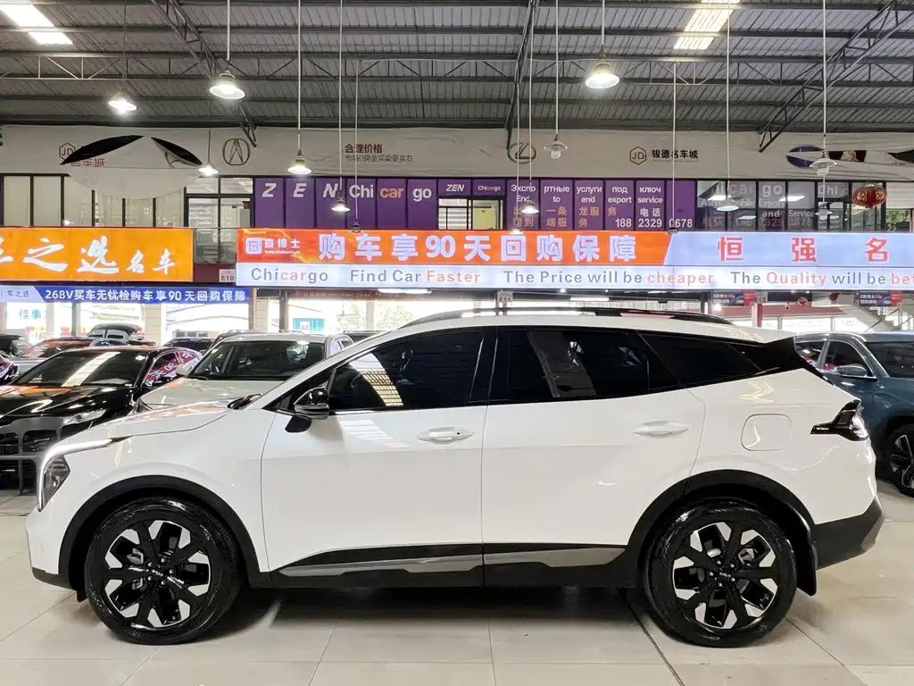 Kia Sportage 2023 — фото 3
