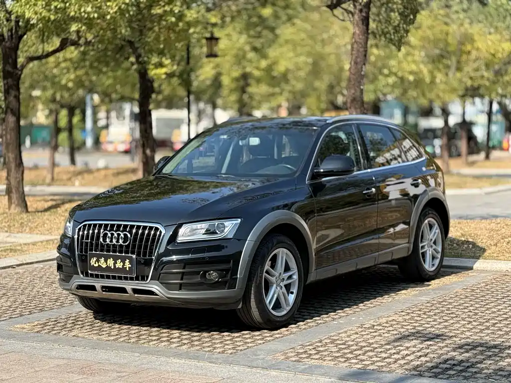 Audi Q5 2018 — фото 1