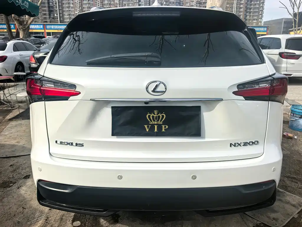 Lexus NX 2015 — фото 10