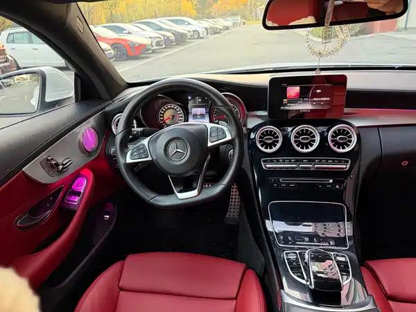 Mercedes-Benz C-Class 2018