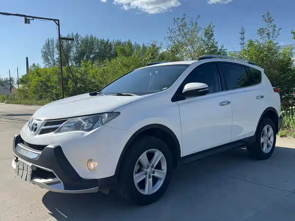 Toyota RAV4 2013