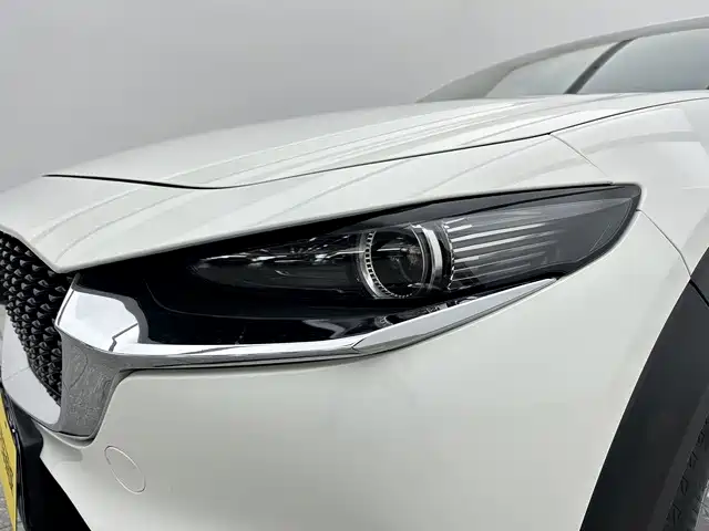 Mazda CX-30 2021 — фото 18