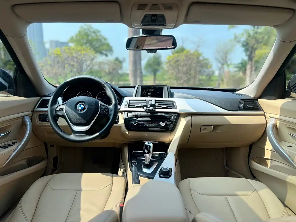 BMW 3 Series GT 2014 — фото 10