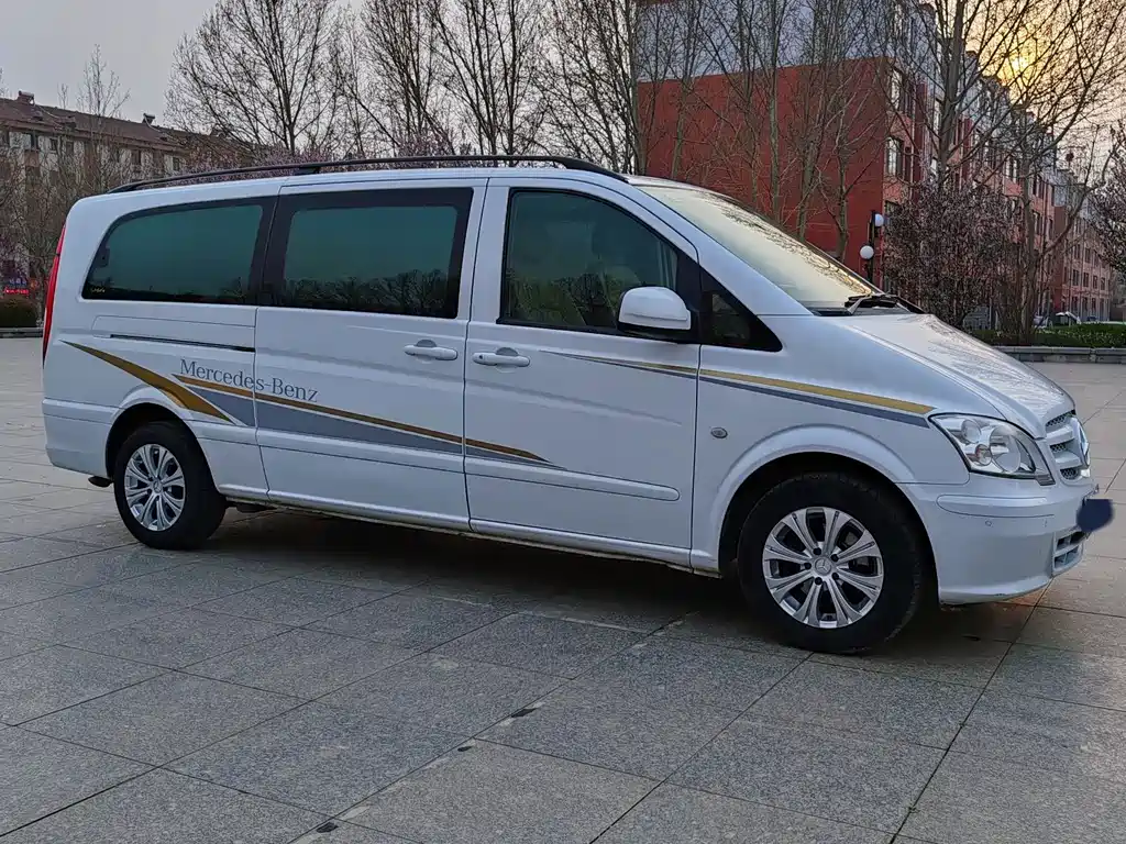 Mercedes-Benz Vito 2013 — фото 7