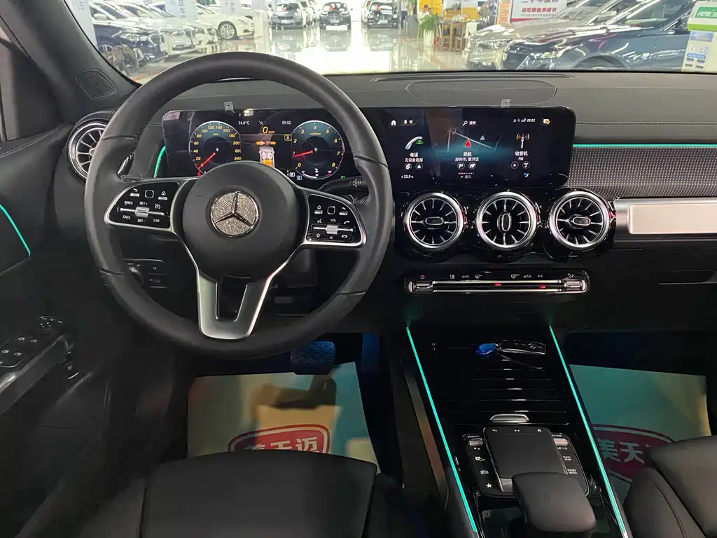 Mercedes-Benz GLB 2022 — фото 12