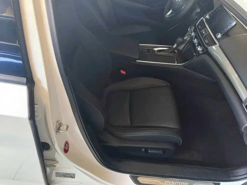 Honda Inspire 2019 — фото 25