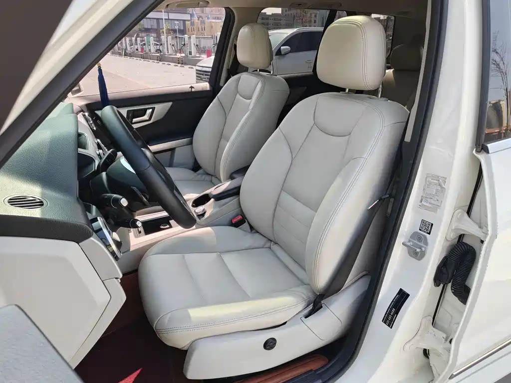 Mercedes-Benz GLK-Class 2016 — фото 16