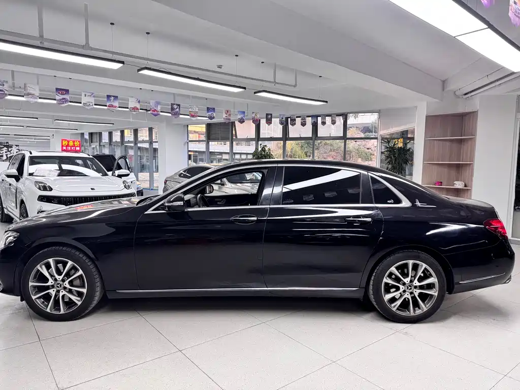 Mercedes-Benz E-Class 2018 — фото 3